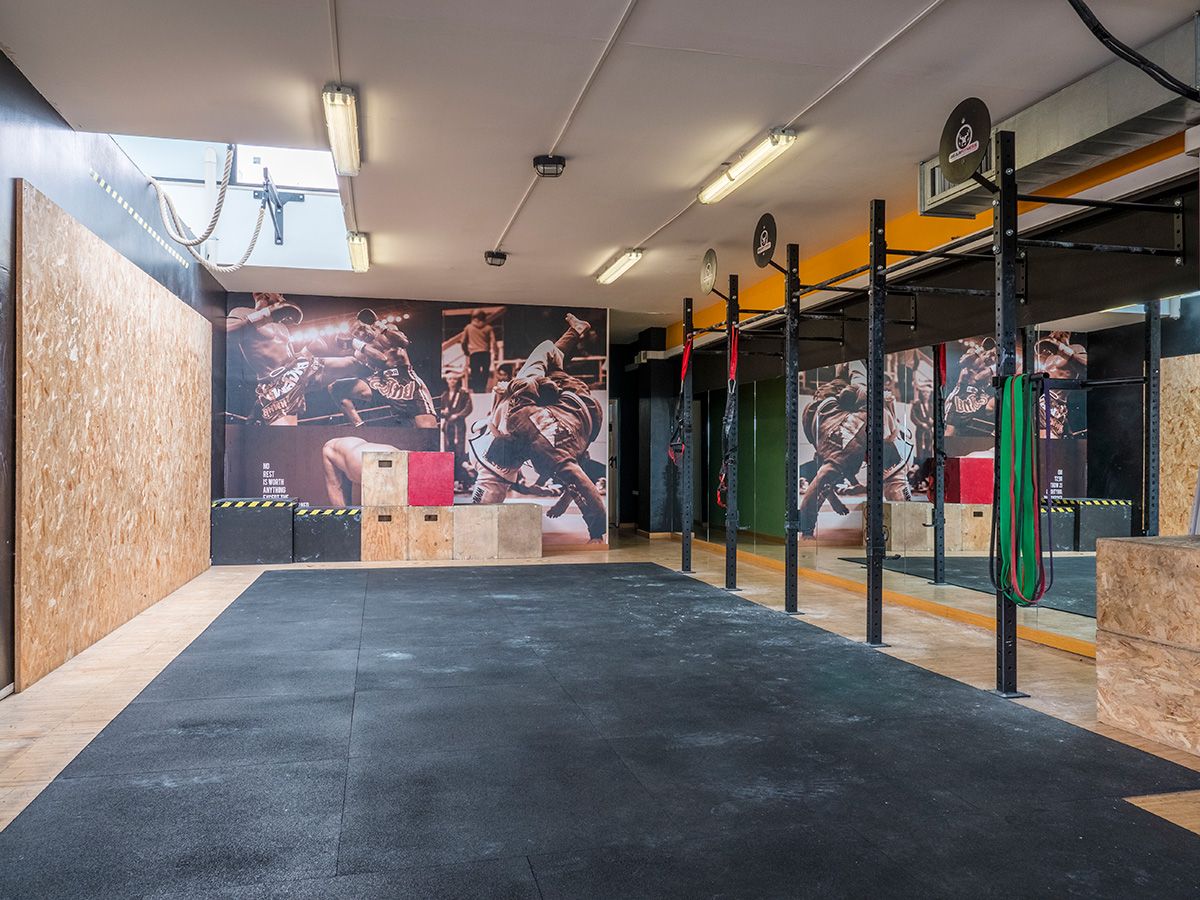 Allenamento di kickboxing e arti marziali a Powerzone