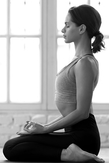 Sessione di yoga e respirazione